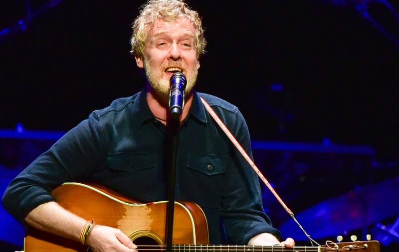Glen Hansard a murit într-un accident de motocicletă. Muzicianul, câștigător al unui Oscar, avea 56 de ani