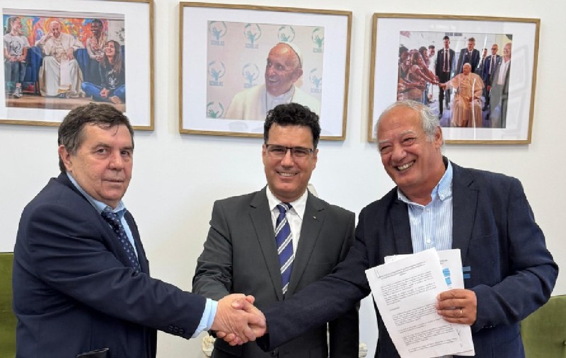 SNSPA lansează un program de masterat împreună cu o universitate de la Vatican. Cursurile promovează valorile asumate de Papa Francisc