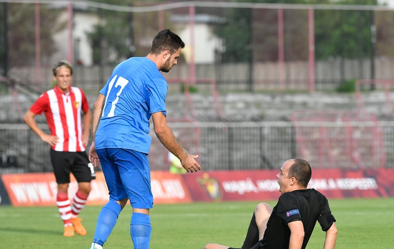 Marius Avram va conduce partida Genk - Lech Poznan