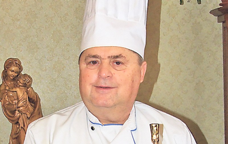 El e «bucătarul de Oscar». Recomandarea sa de Crăciun este piftia de curcan