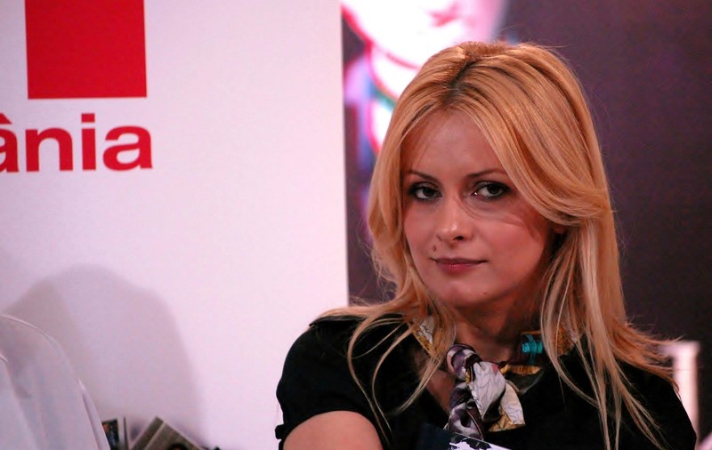 Simona Gherghe şi DETALIUL NEŞTIUT DIN TRECUTUL EI