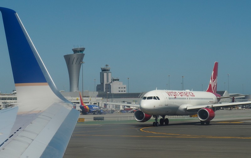 Un avion a fost cât pe ce să intre în alte patru aeronave: "Ar fi putut să fie unul dintre cele mai mari dezastre din aviație"