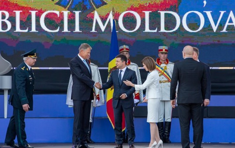 Zelenski mulțumește României pentru ajutorul militar oferit Ucrainei și pentru susținerea aderării la UE