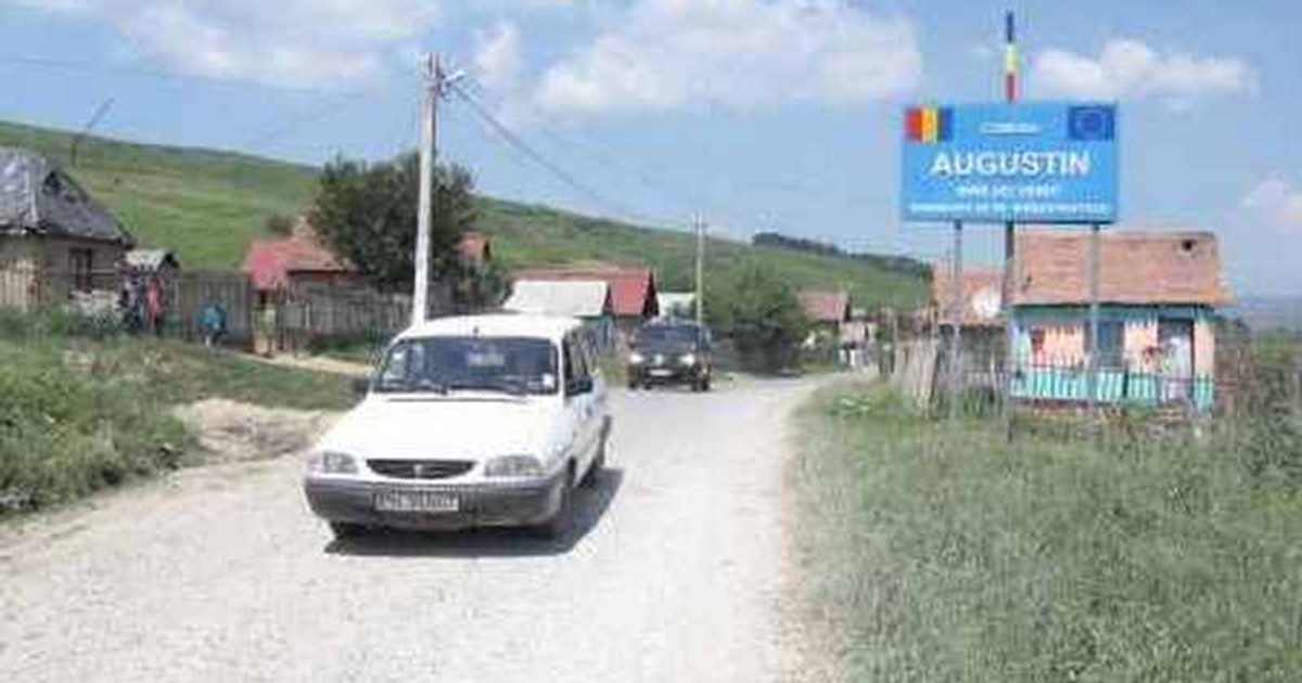 Localitatea Augustin din Brașov riscă să intre în colaps. Primarul viceprimarul și-au dat demisia, urmați de majoritatea membrilor Consiliului Local