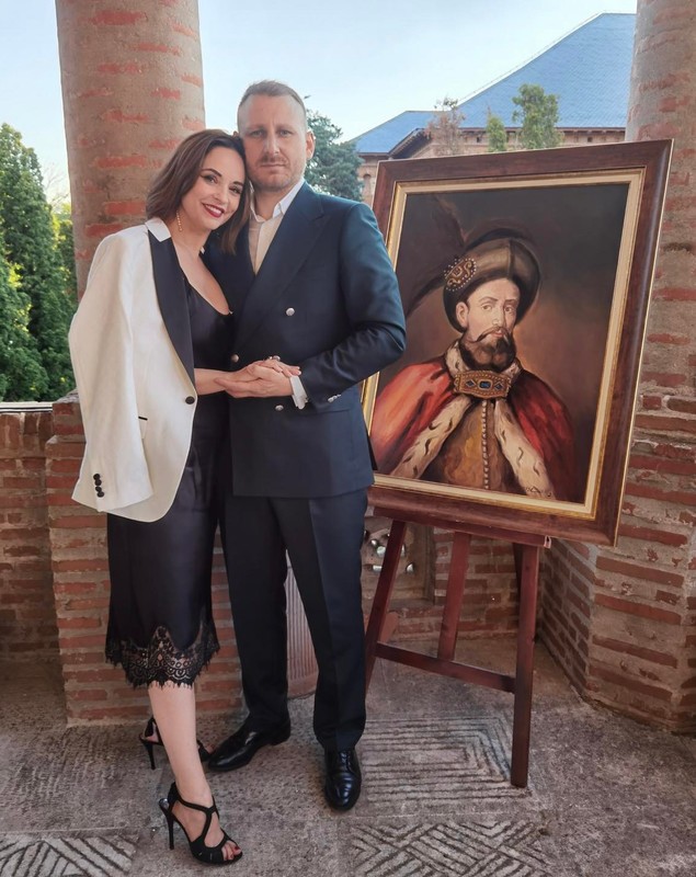 Reacția Andreei Marin după ce s-a speculat că s-ar fi despărțit de Adrian Brîncoveanu: „Îmi pare rău”