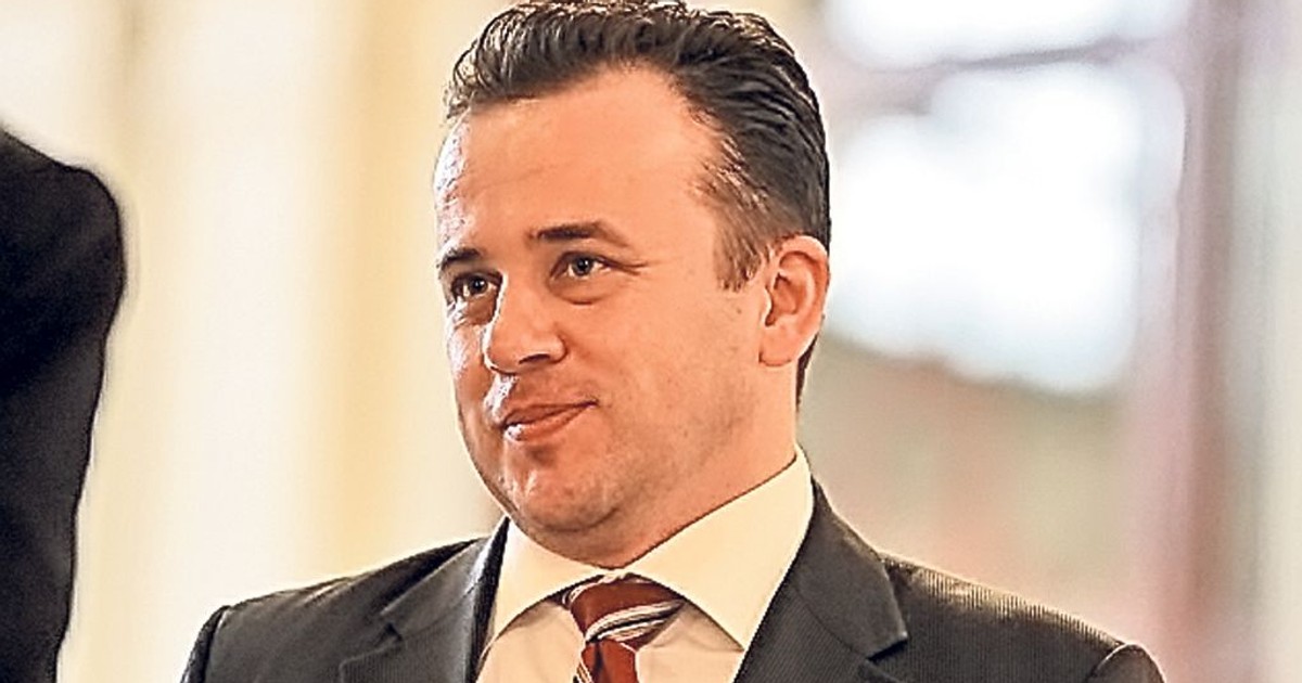 MEN anulează evaluările inspectorilor făcute de comisia numita de Pop. Sunt situații aberante