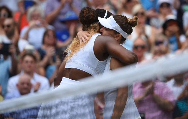VIDEO | Ce i-a spus Serena Williams atunci când a îmbrățișat-o pe Simona Halep: ”Ai jucat incredibil!”