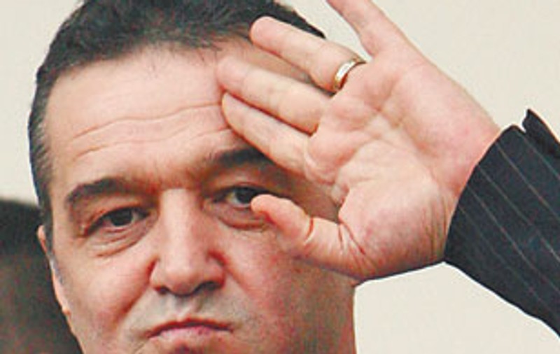 D’ale lui Gigi Becali
