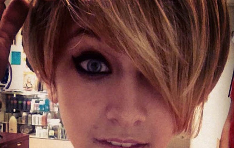 Paris Jackson şi-a schimbat look-ul şi e leită Miley Cyrus