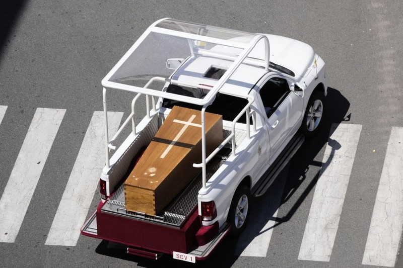 The coffin of Pope Francis makes its way to St. Mary Major Basilica in Rome, Saturday, April 26, 2025. (AP Photo/Luca Bruno)