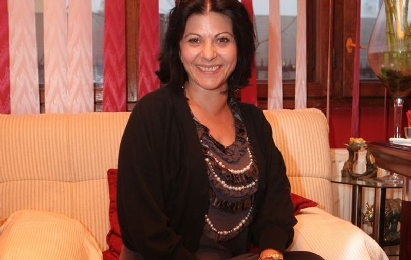 Impresarul Lucian Ionescu o atacă pe Elena Cârstea: "Bea până cădea în cap"