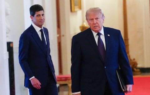 Donald Trump e de părere că există o conspirație împotriva dezvoltării AI.