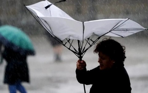 Ploile dau peste cap începutul toamnei? Ce arată prognoza meteorologilor pentru următoarele patru săptămâni