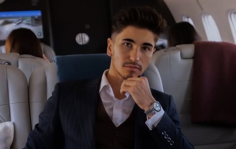 Dieta bizară urmată de Sebastian Dobrincu. În fiecare zi mănâncă aceleași alimente. „La ocazii speciale mai schimb, dacă ies la restaurant”