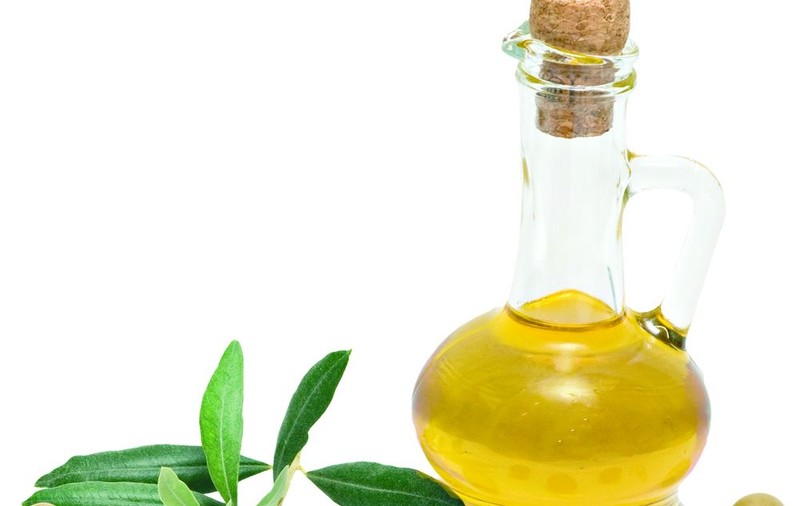 Uleiul de măsline, un aliat al frumuseţii