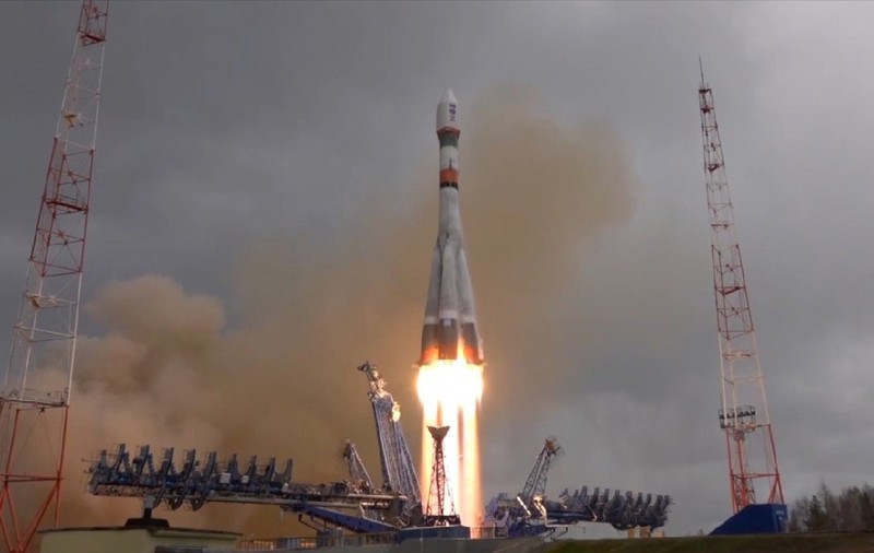 Imagini din satelit arată cum Rusia extinde 5 baze cu arme nucleare în apropiere de granițele cu Europa