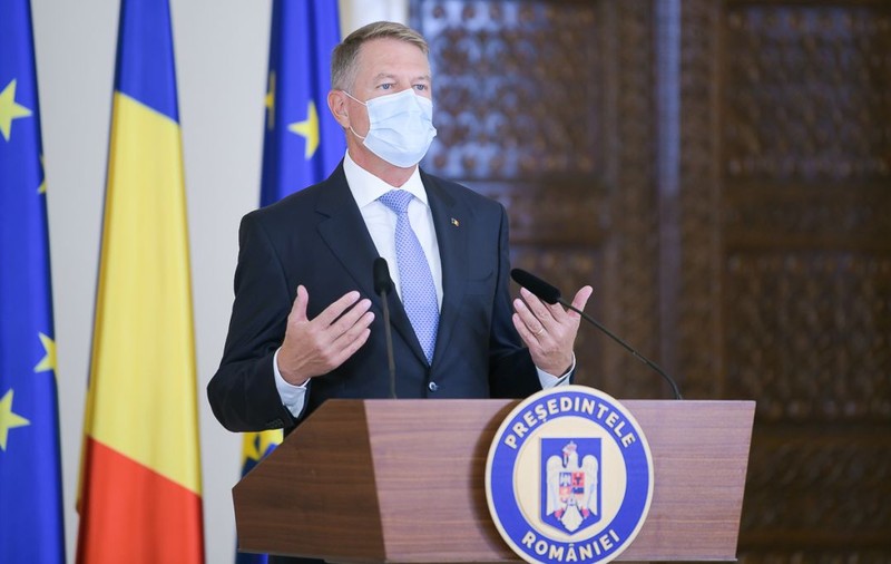 Klaus Iohannis: "Ne aflăm într-un punct critic, dar nu este nevoie să închidem toată țara"
