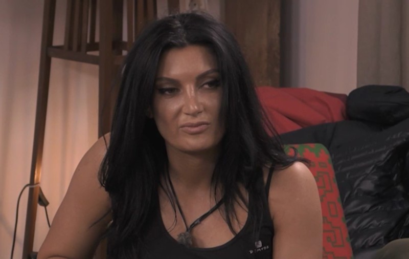 Sora Claudiei Pavel a fost dată afară de la „Ferma”, după ce a încălcat regulile competiției. Acuzații grave