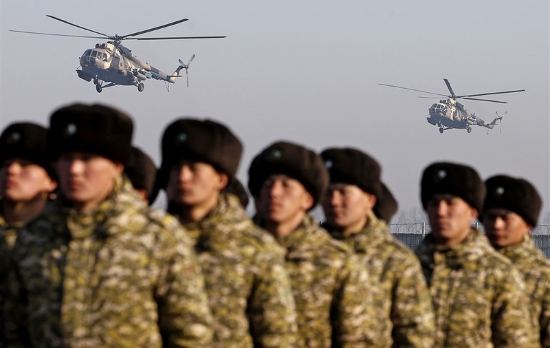 Belarusul vrea să-și construiască o armată defensivă de până la 150.000 de voluntari