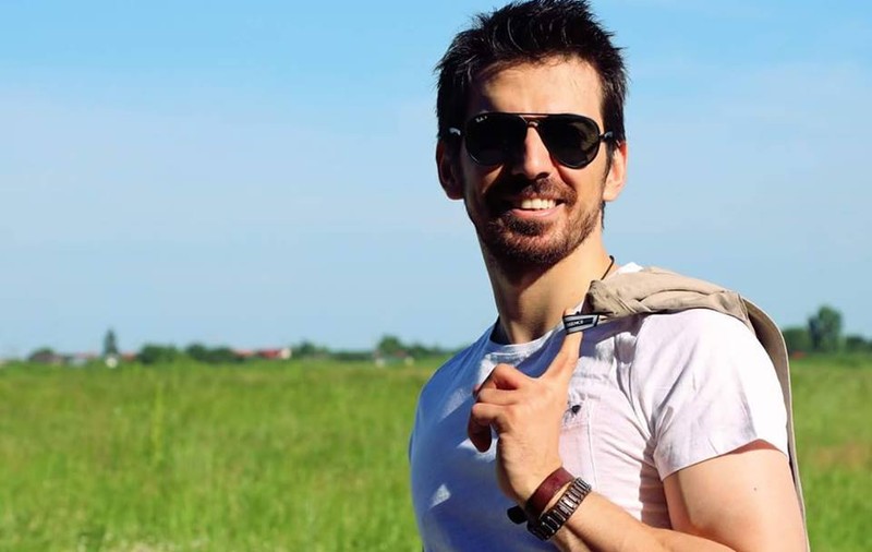 Tuncay Ozturk oferă sfaturi utile împotriva spondilozei cervicale