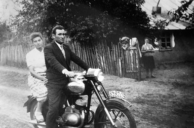 Magdalena Giurcă și soțul ei, în 1953